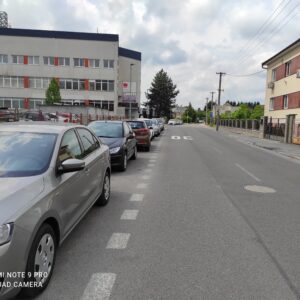 Autobusová zastávka bude na mieste parkovacieho pruhu