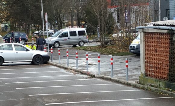 Obmedzené parkovanie pri zimnom štadióne Obmedzené parkovanie pri zimnom štadióne