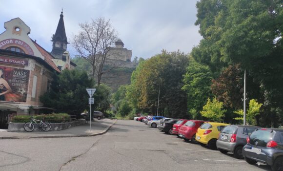 Dočasná zastávka MHD obmedzí parkovanie Dočasná zastávka MHD obmedzí parkovanie